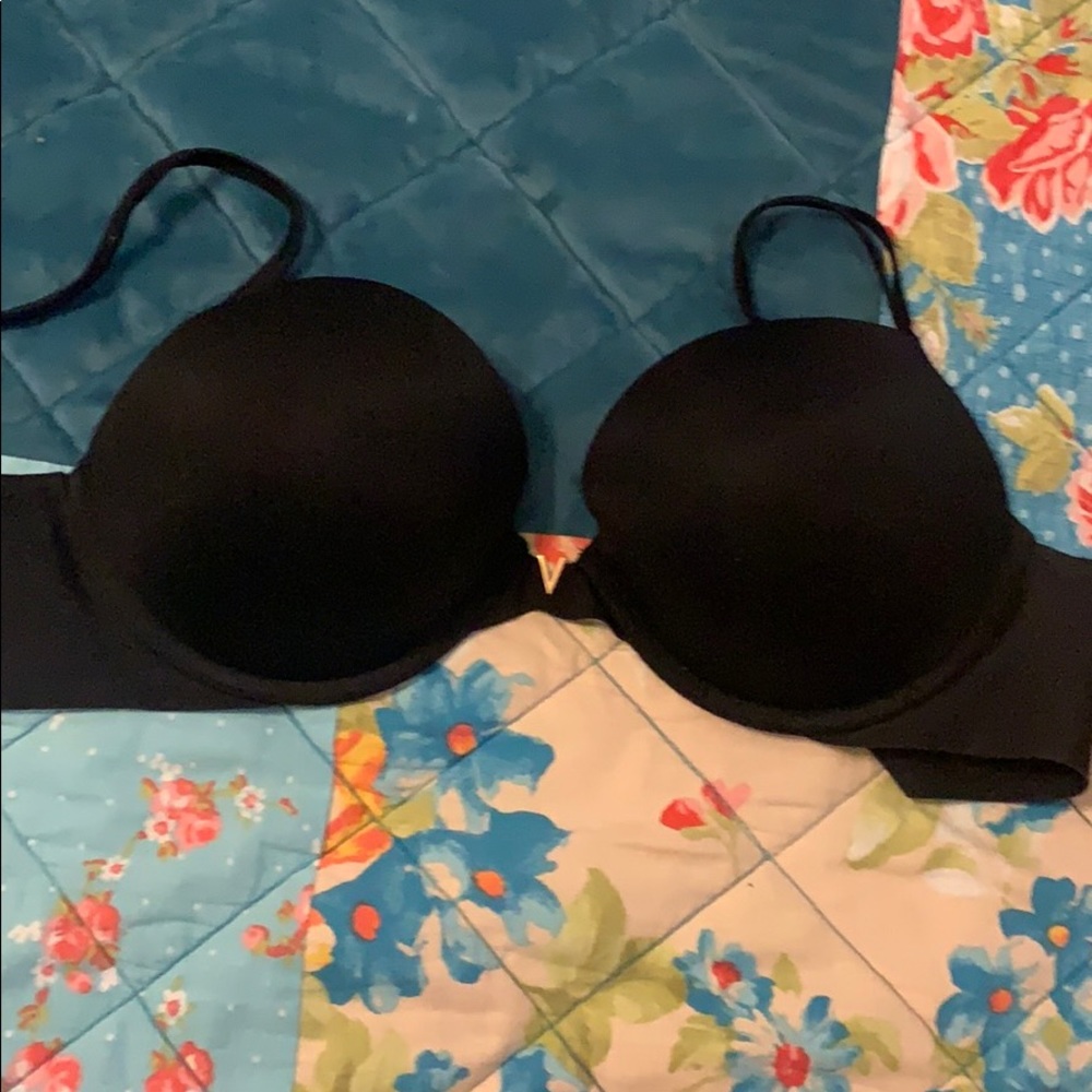 Black Victoria’s Secret Push Up Bra